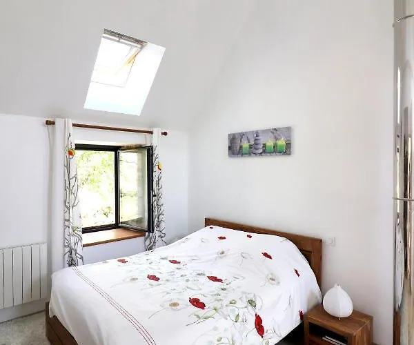 Maison Confortable A Avec Grand Jardin, Ideale Pour Familles. Feriehus