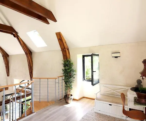 Feriehus Maison Confortable A Avec Grand Jardin, Ideale Pour Familles. Thégra