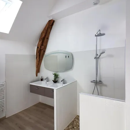 Maison Confortable A Avec Grand Jardin, Ideale Pour Familles. 度假居 *