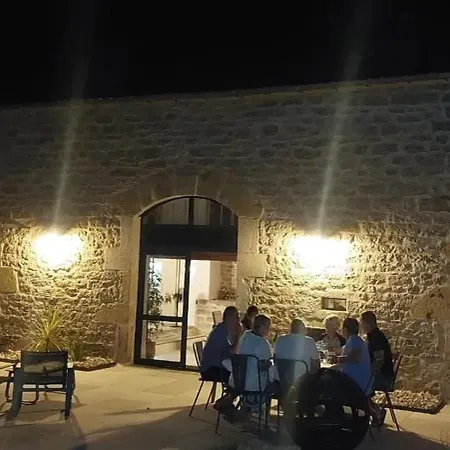 Vakantiehuis Maison Confortable A Avec Grand Jardin, Ideale Pour Familles.